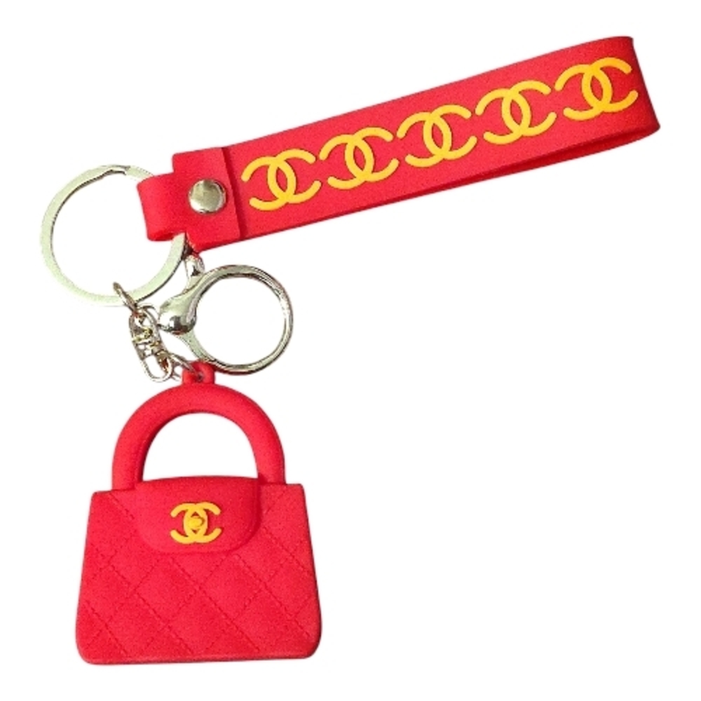 CC Red Fashion Quilted Handbag Keychain Bagcharm Chanel with Gold Accents